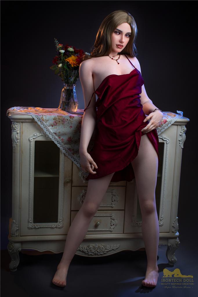 Реалистичная силиконовая / ТПЕ секс кукла  irontech doll 168 см - Luna