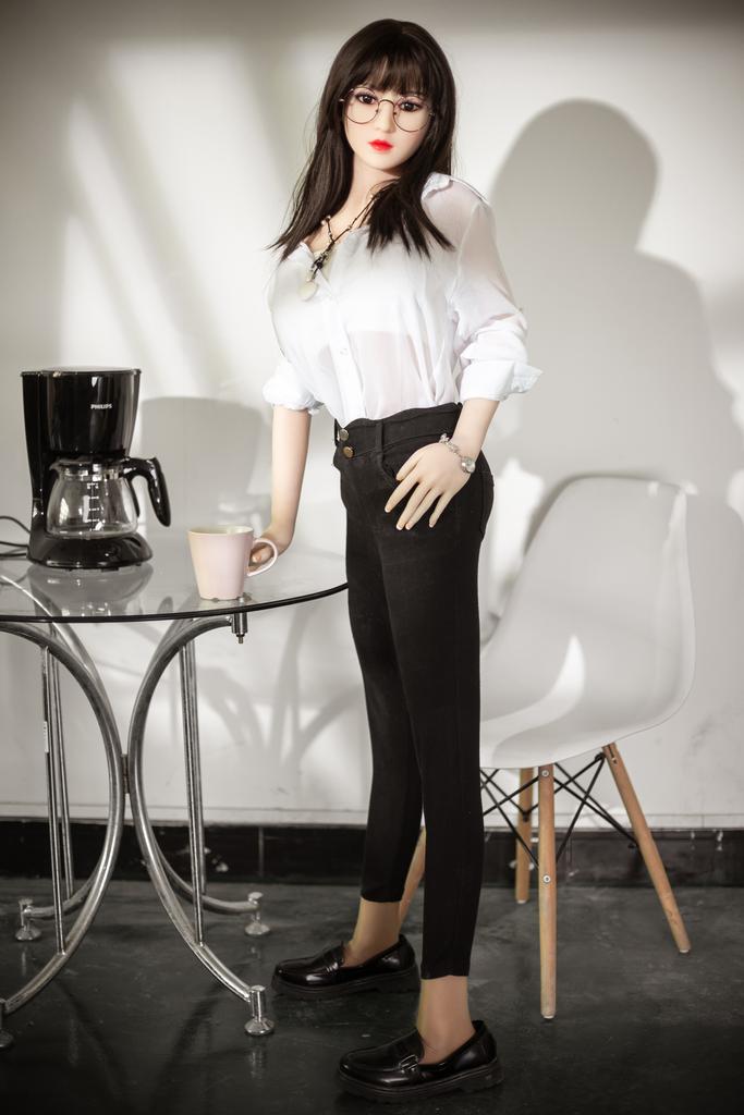 Реалистичная секс кукла Aibei из ТПЕ 158 см - aura