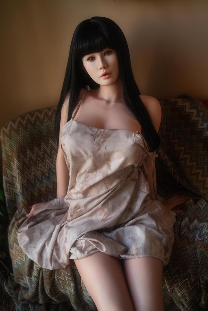 Реалистичная силиконовая секс кукла Top Fire doll 158D см - Elly