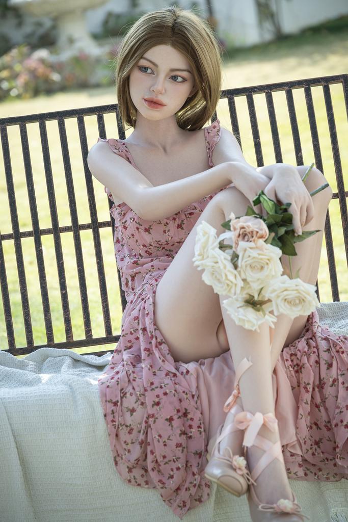 Реалистичная силиконовая / ТПЕ секс кукла Starpery 174 см - Hedy