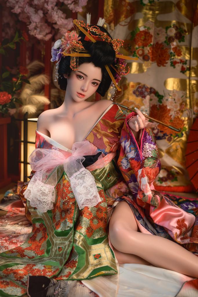 Реалистичная силиконовая / ТПЕ секс кукла FU doll 161 см - Xiaobei