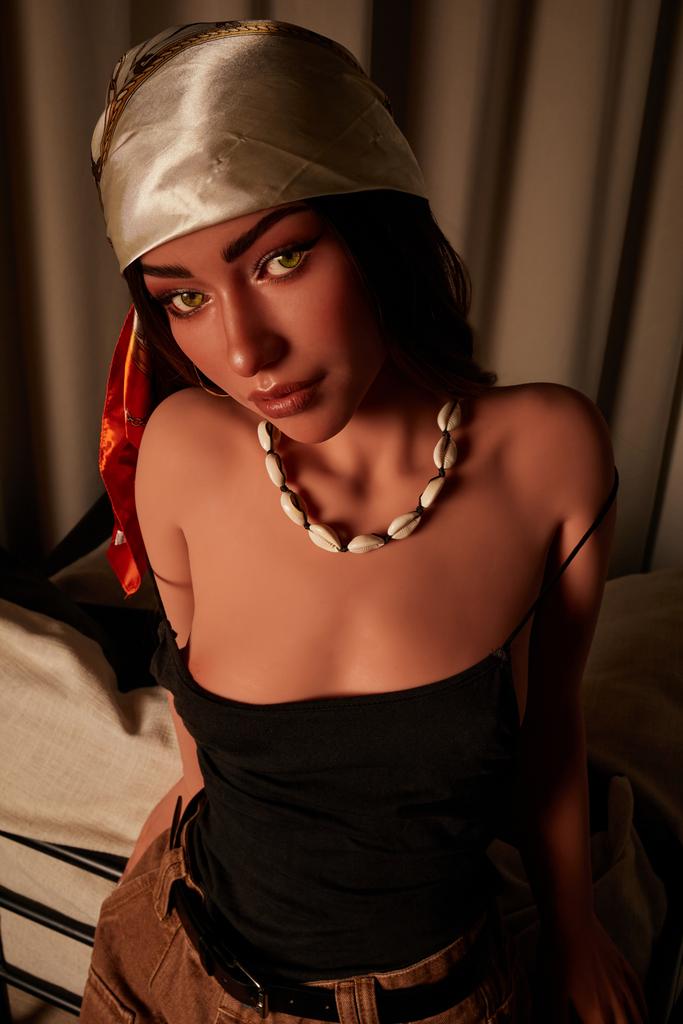 Реалистичная секс кукла Climax doll из ТПЕ с силиконовой головой 154 см - Tori