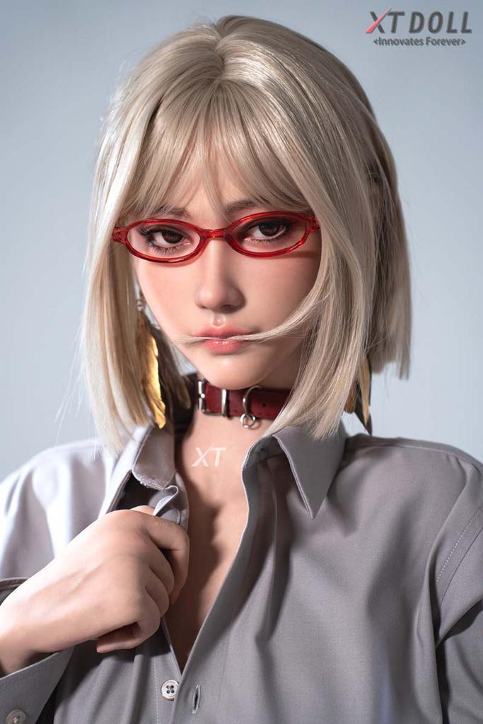 Реалистичная силиконовая / ТПЕ секс кукла  XT doll 165 E см - Luna