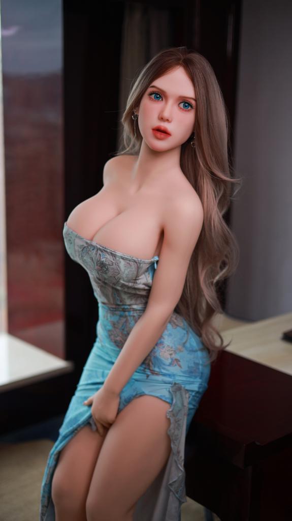 Реалистичная секс кукла Fire Dolls из TPE 162 D см - Lora