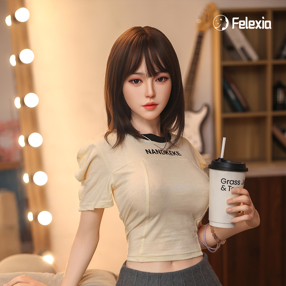 Реалистичная силиконовая секс кукла  Normon doll 150 D см - Anwen