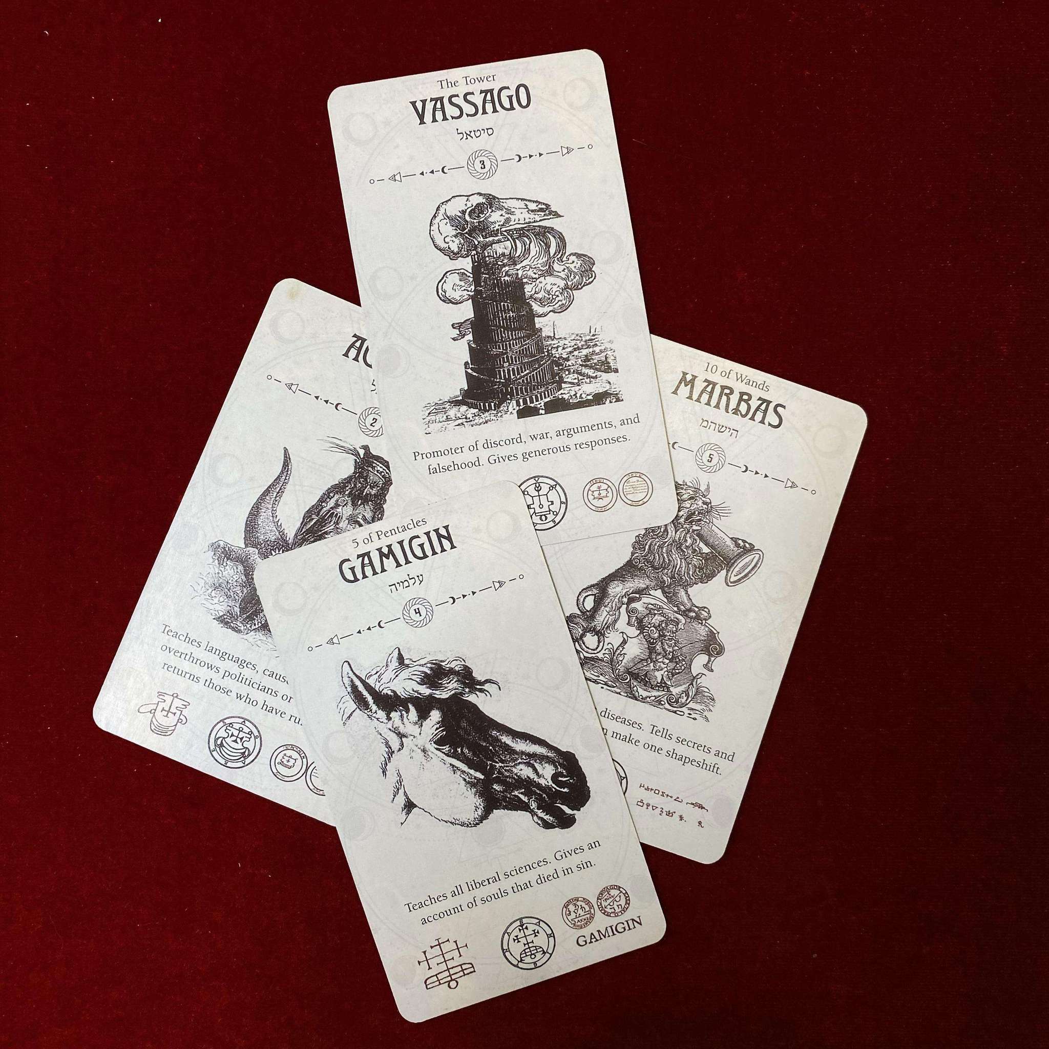 Оккультное Таро  (Occult Tarot) + инструкция PDF на английском