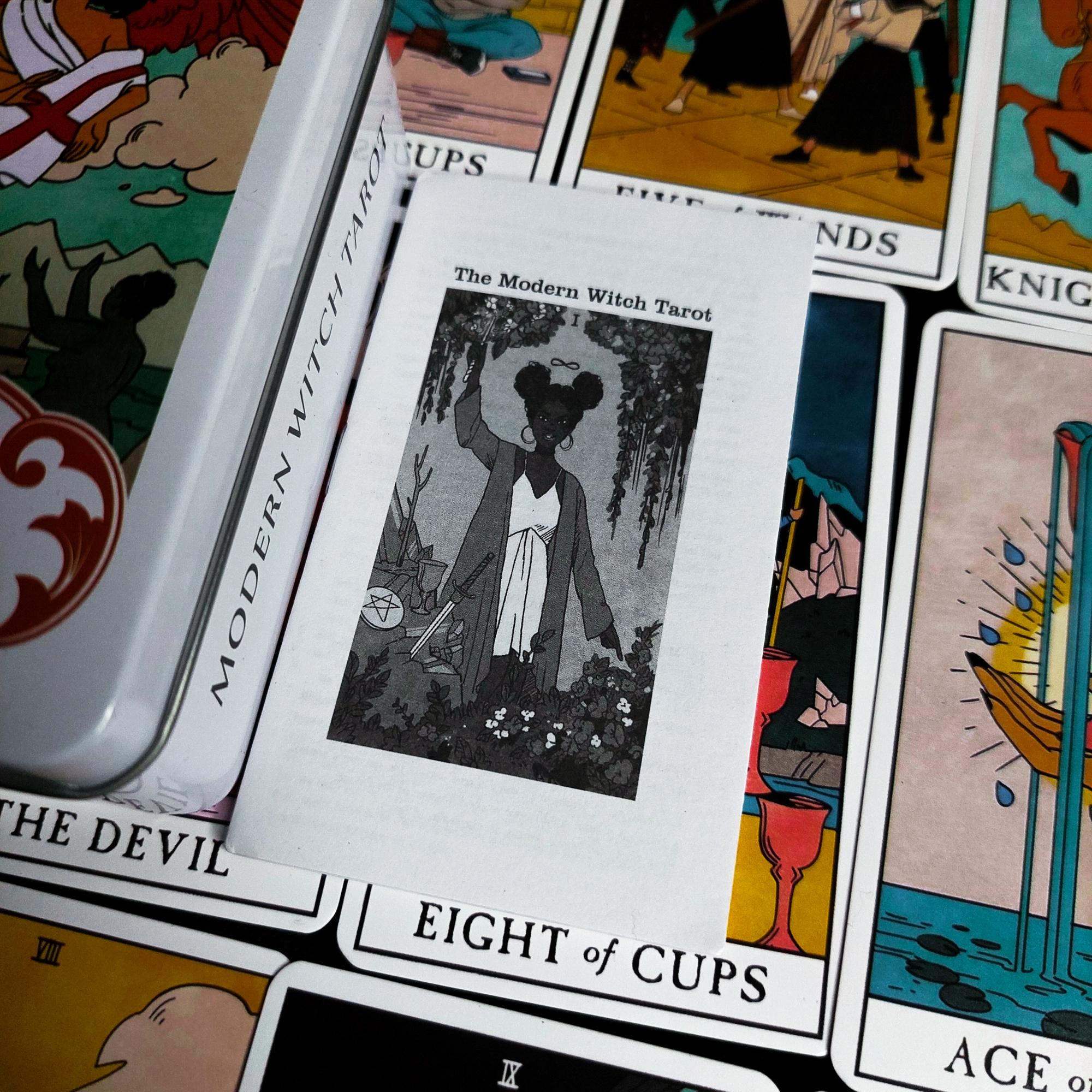 Таро Современной Ведьмы METAL BOX EDITION (Modern Witch Tarot)