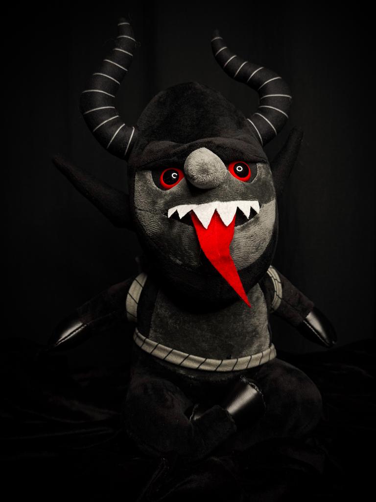 Мягкая игрушка-фамилиар «Dark Krampus»