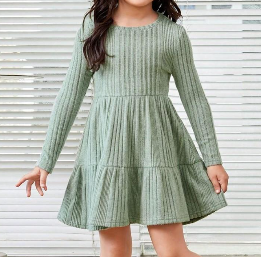 Выкройка трикотажного платья, рост 86-128