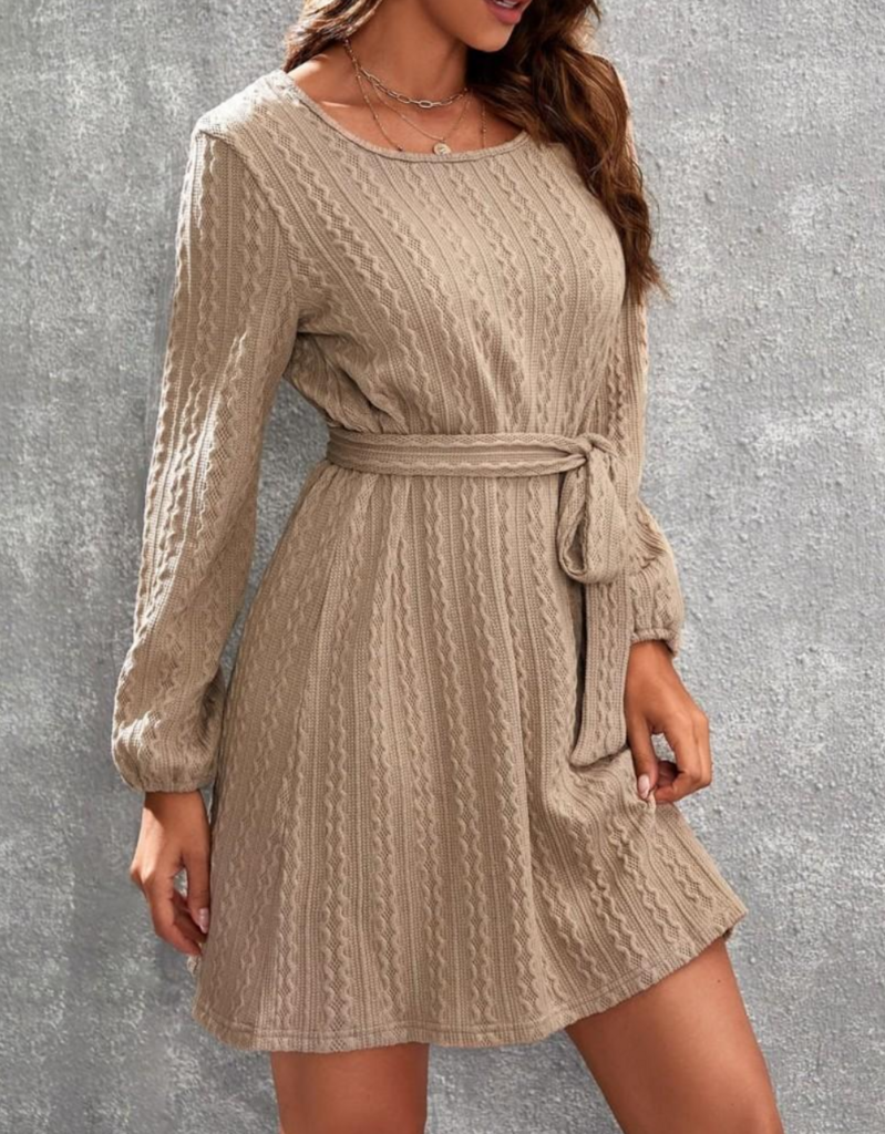 Выкройка трикотажного платья, размеры 40-60