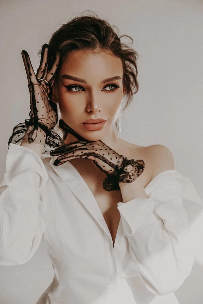 Перчатки в аренду "ONE"