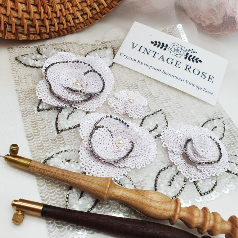 Онлайн мастер -класс белые камелии от Шанель