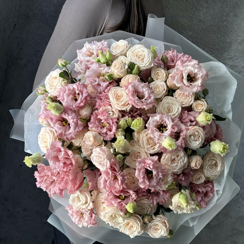 Дуобукет роза кустовая и эустома