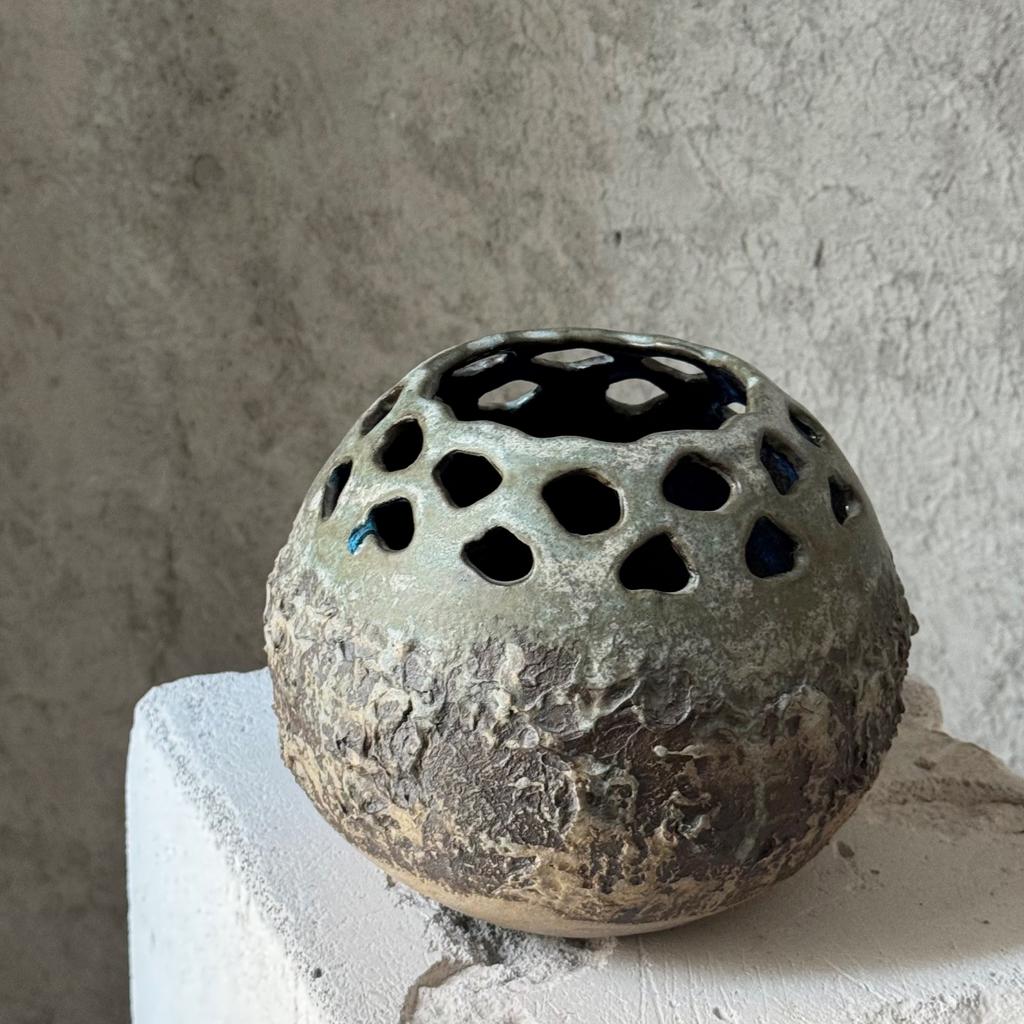 Керамическая ваза "Кензан"