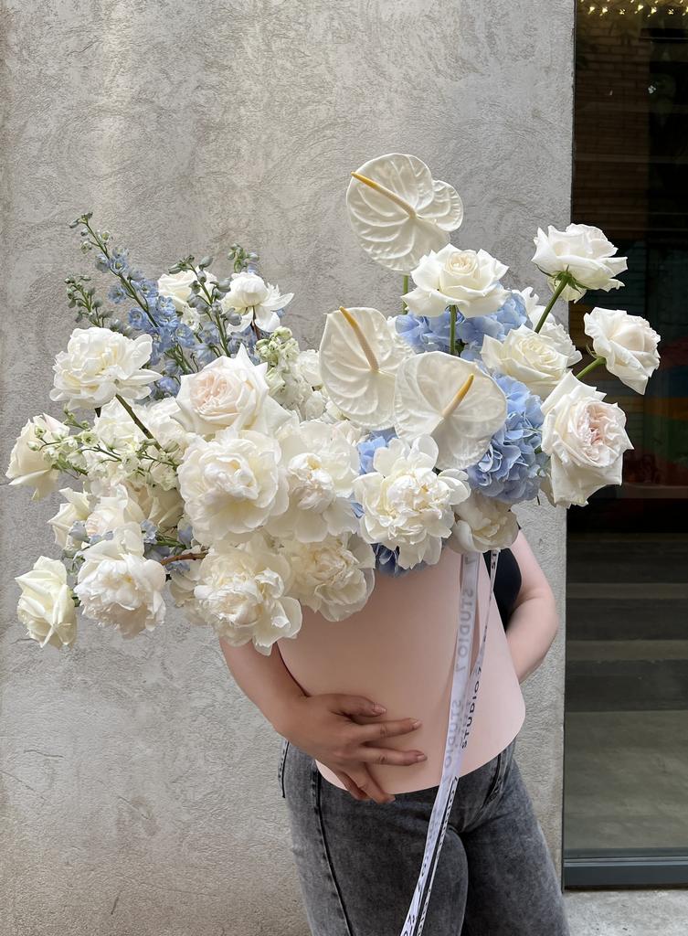 WOW-коробка бело-голубая