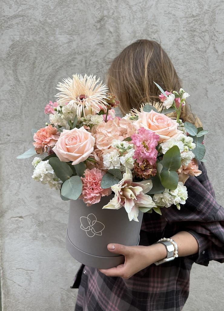 Шляпная коробка Нежная