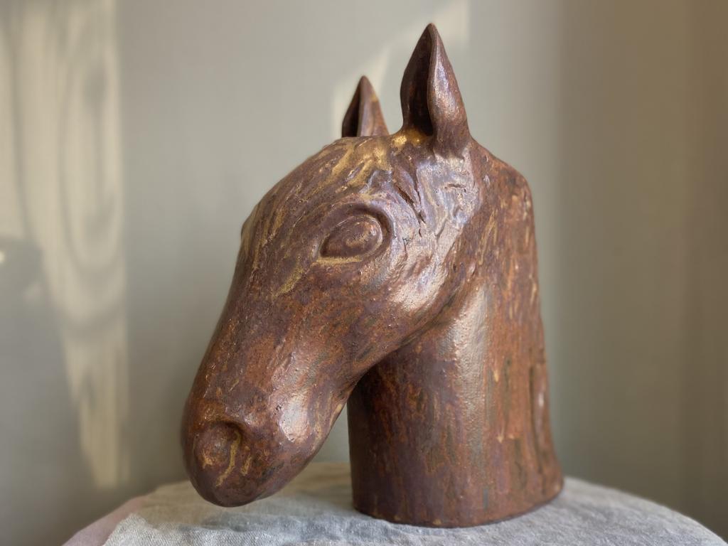 Скульптура-ваза Конь