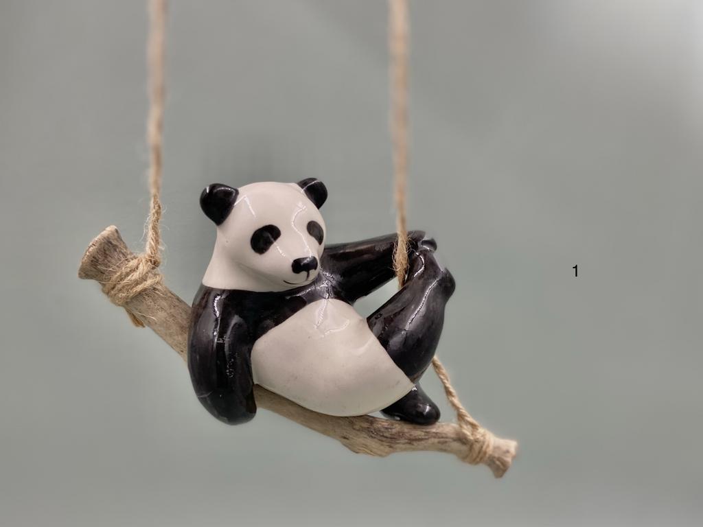 Фигурка панды
