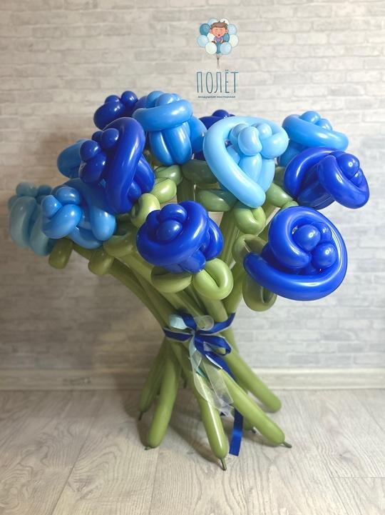 Букет синих роз