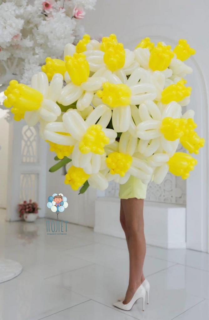 Букет нарциссов