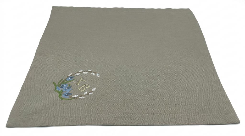 Салфеткиа с вышивкой Пасха