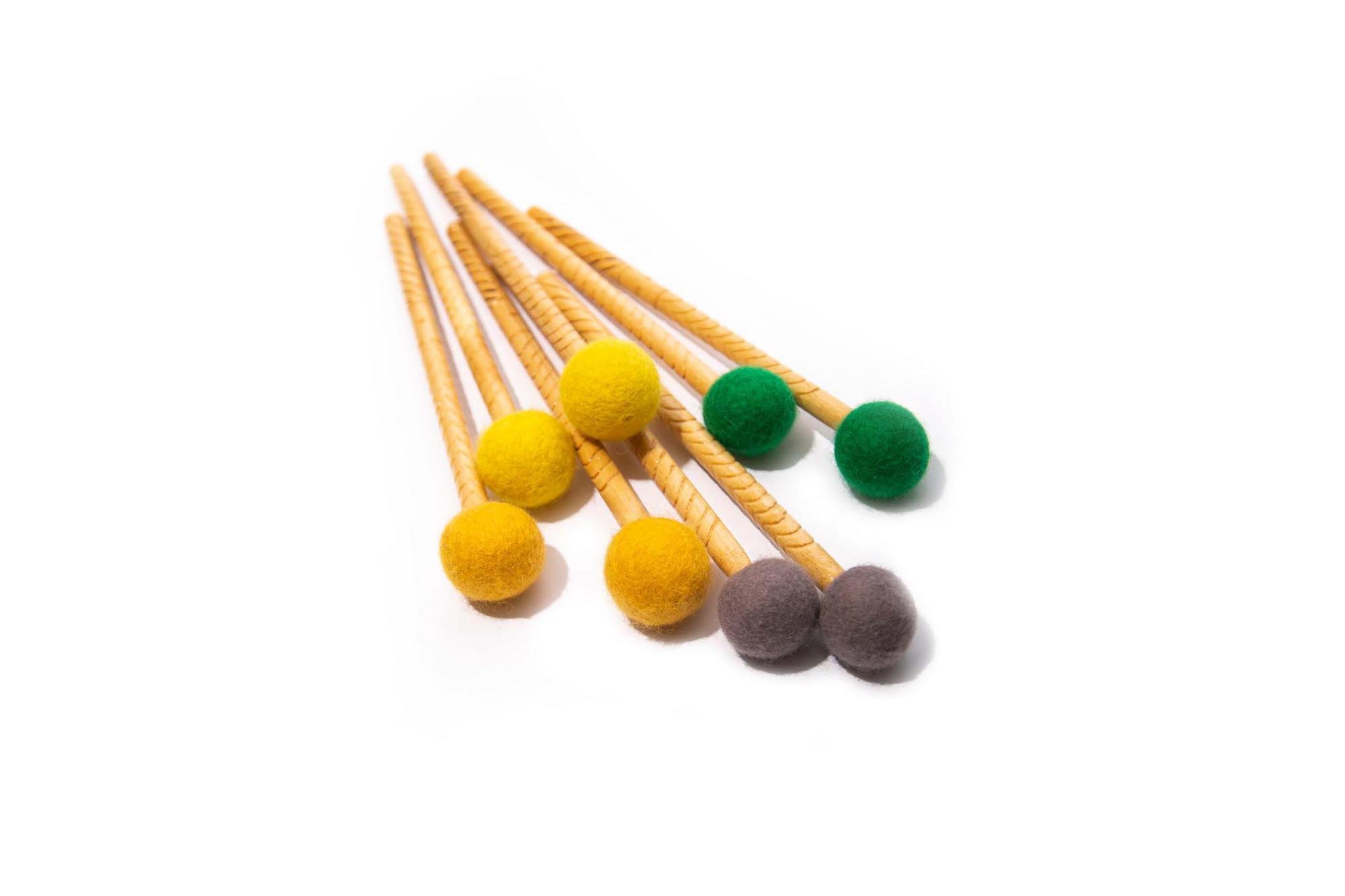 Палочки для игры резные