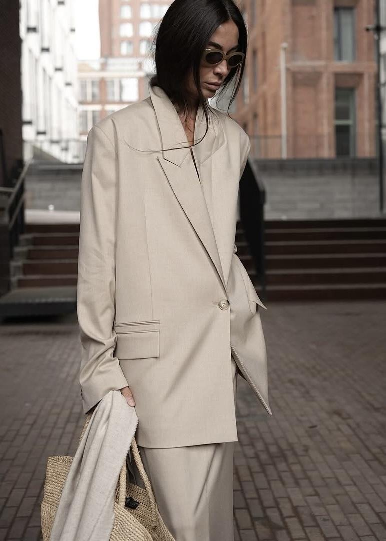 oversized tan blazer