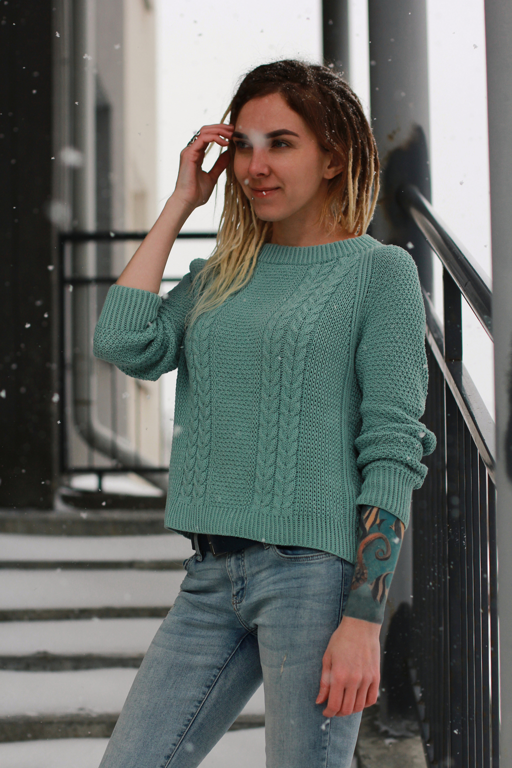 Мастер-класс по вязанию джемпера регланом сверху МК Marvel_sweater