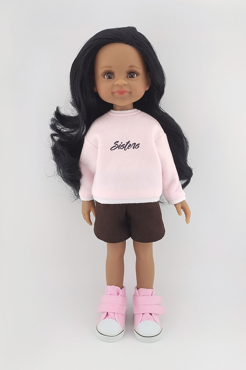 Кукла Клео в фирменном свитшоте