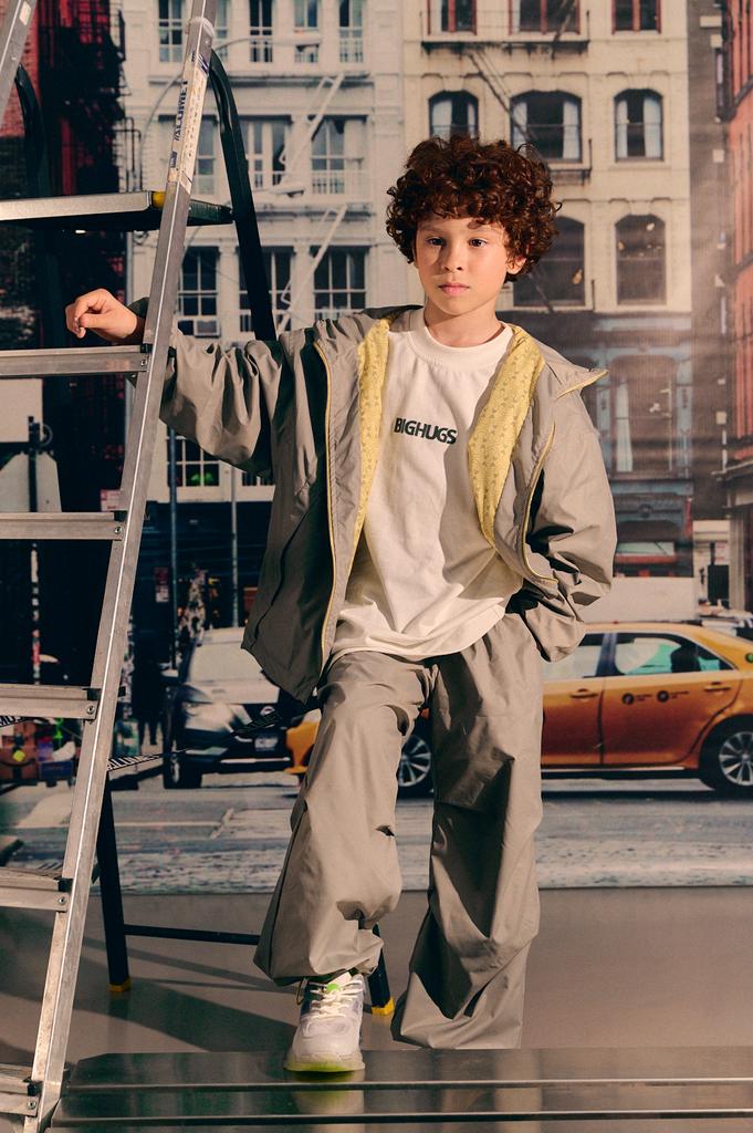 Бомбер BigHugs "ЛУННЫЙ СВЕТ"