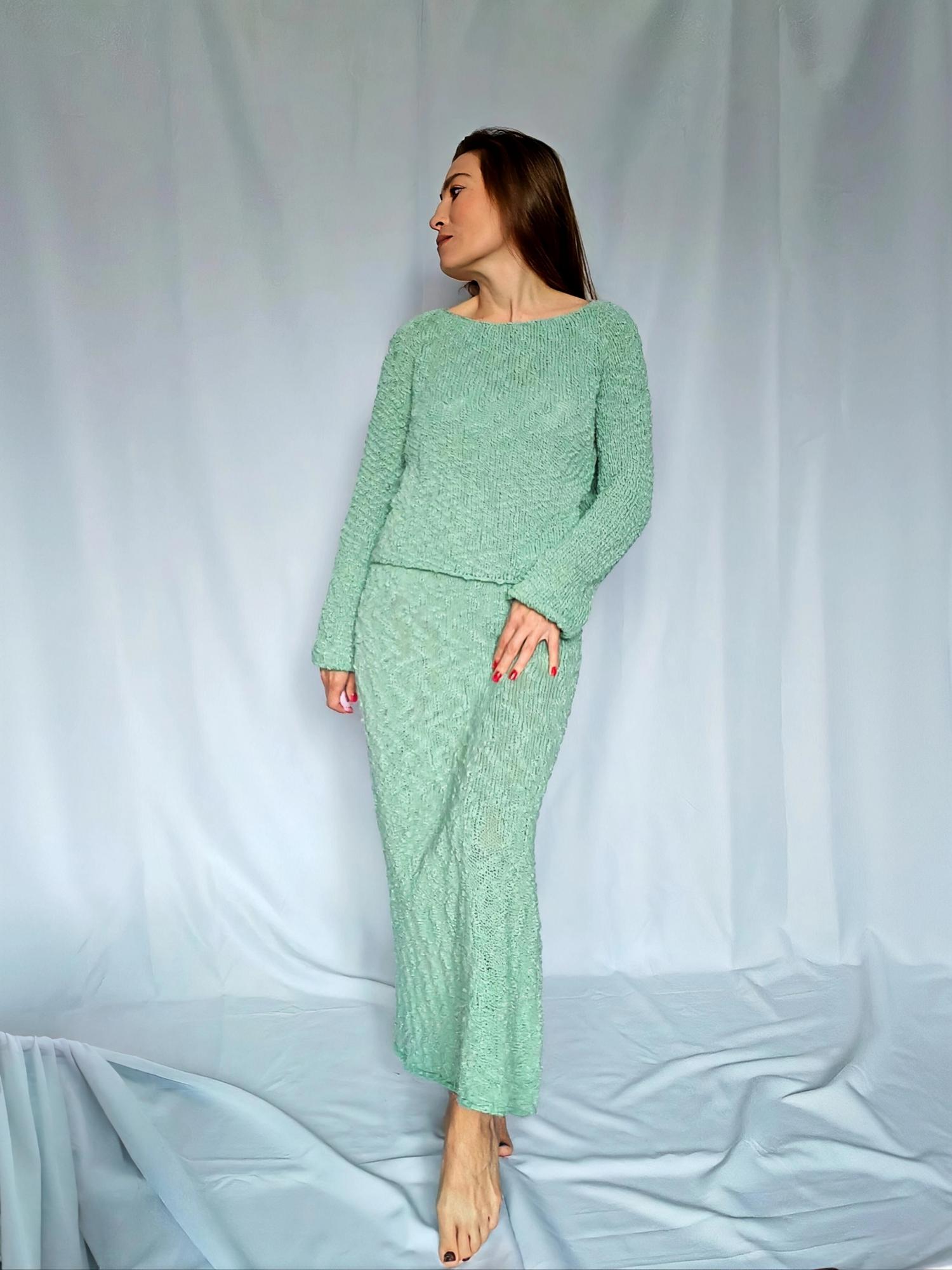 Костюм Фламе: джемпер и юбка