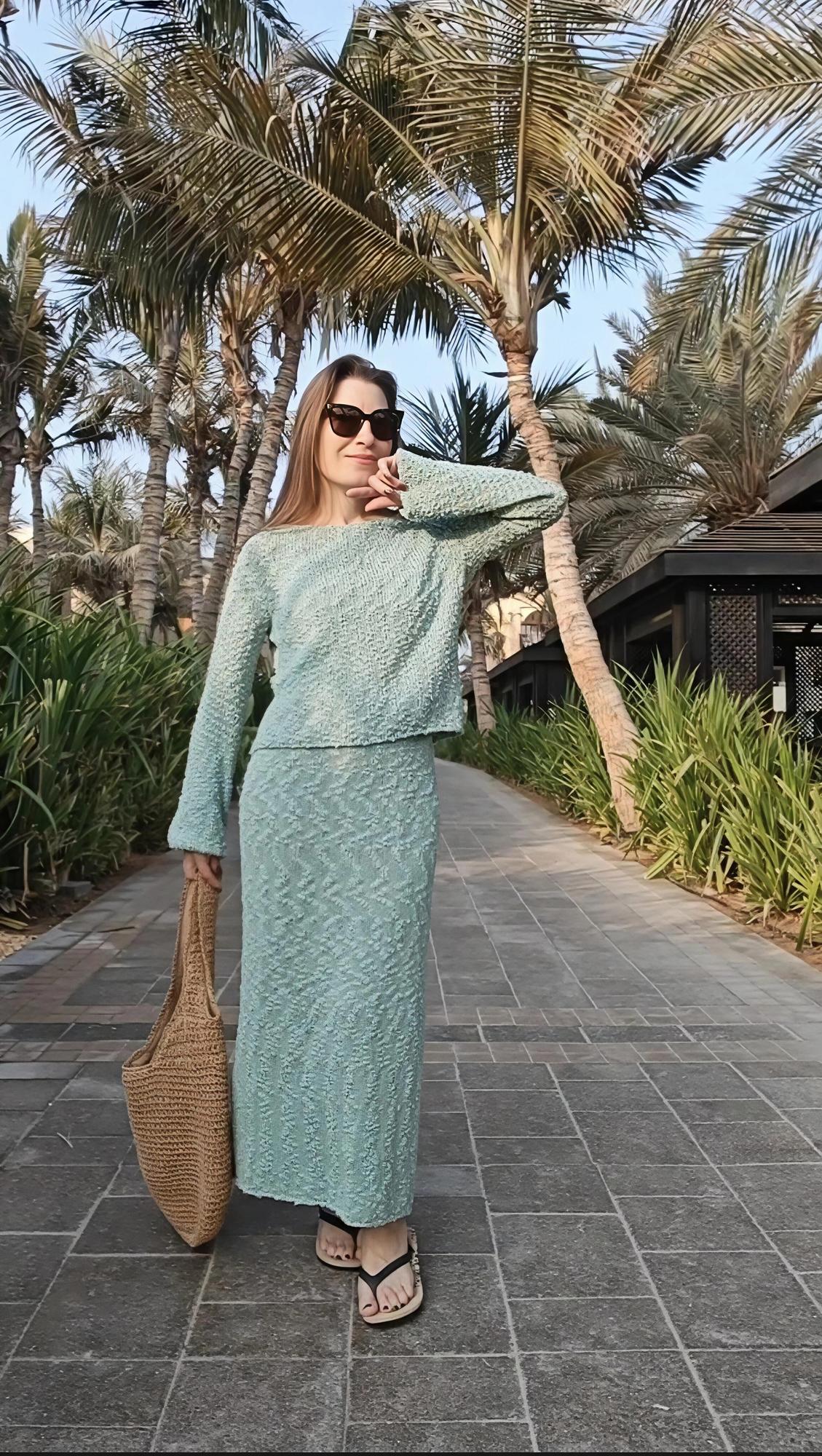 Костюм Фламе: джемпер и юбка