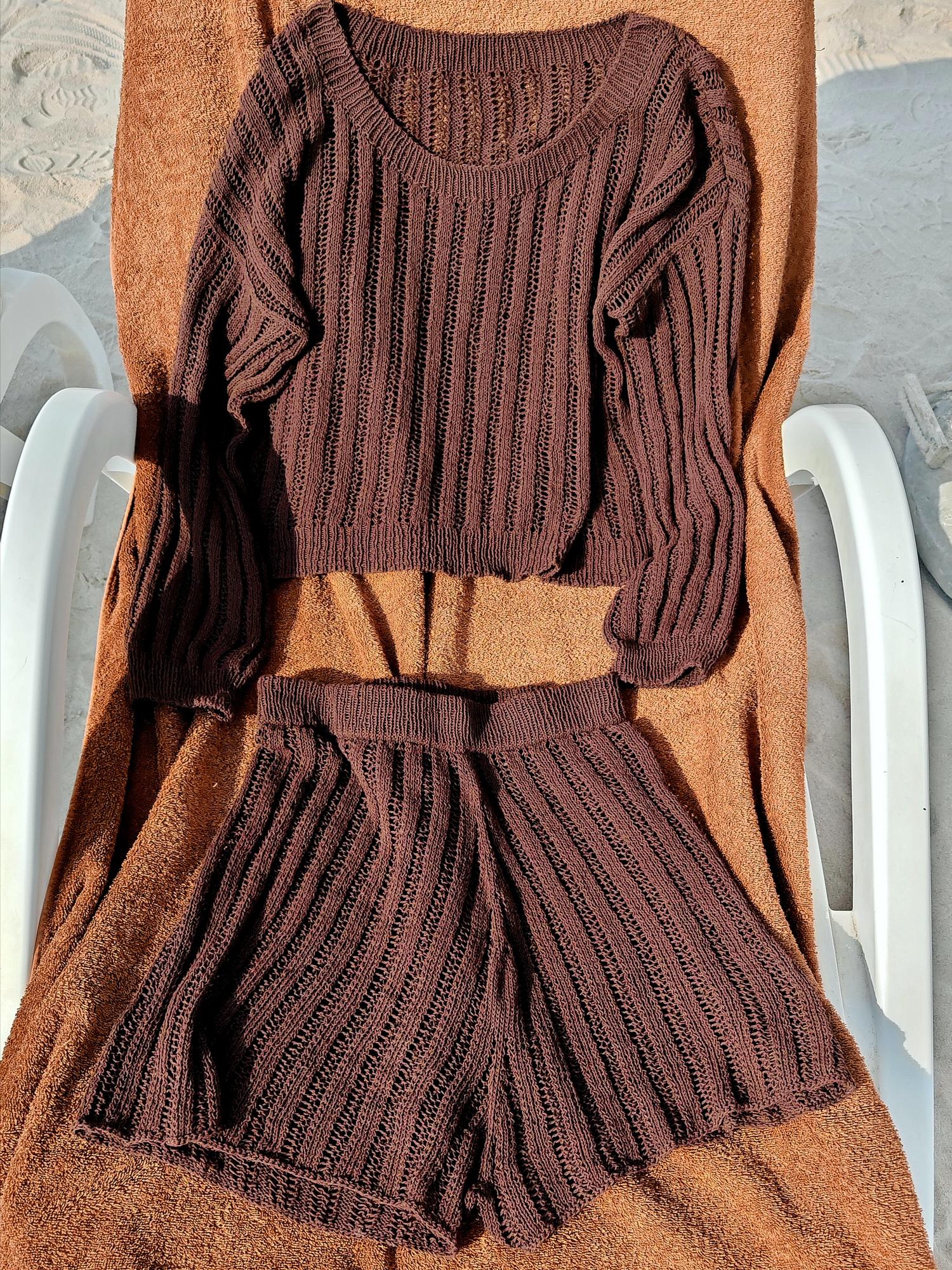 Костюм Трюфель : джемпер и шорты