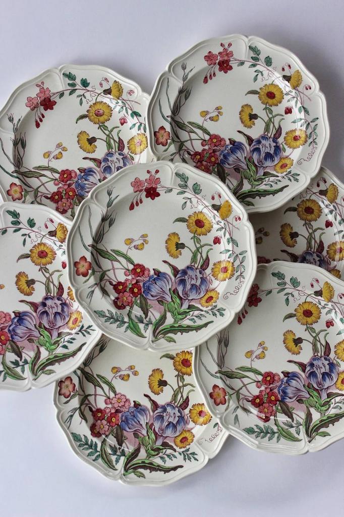 Антикварные тарелки Wedgwood Etruria