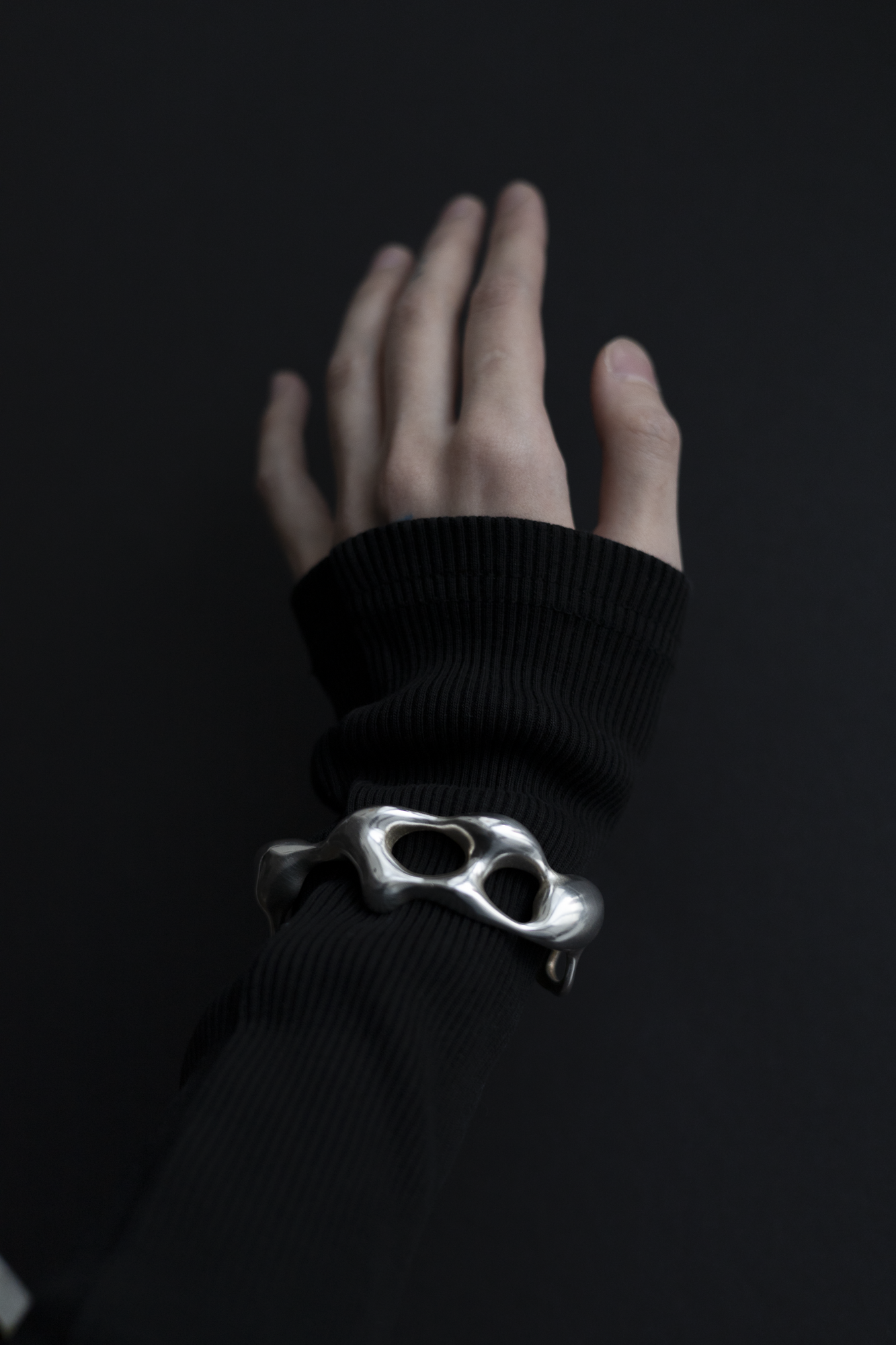 браслет / «течение»