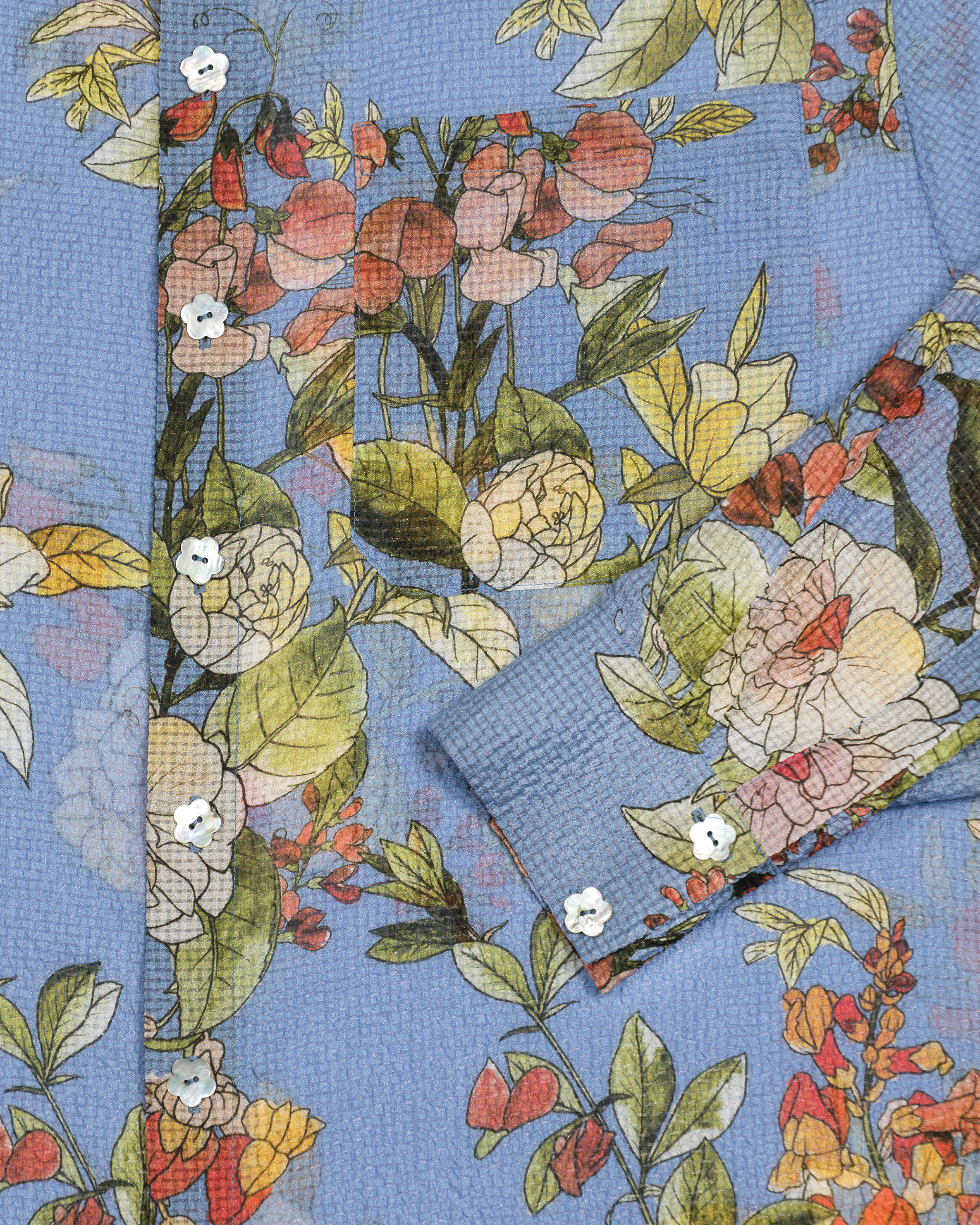 ШЁЛКОВАЯ РУБАШКА ЦВЕТЫ НА ГОЛУБОМ