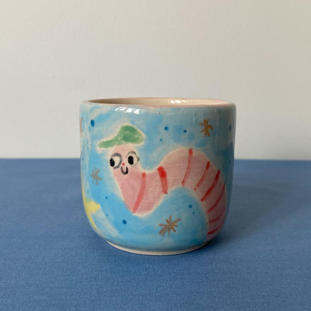 Стаканчик с червячками