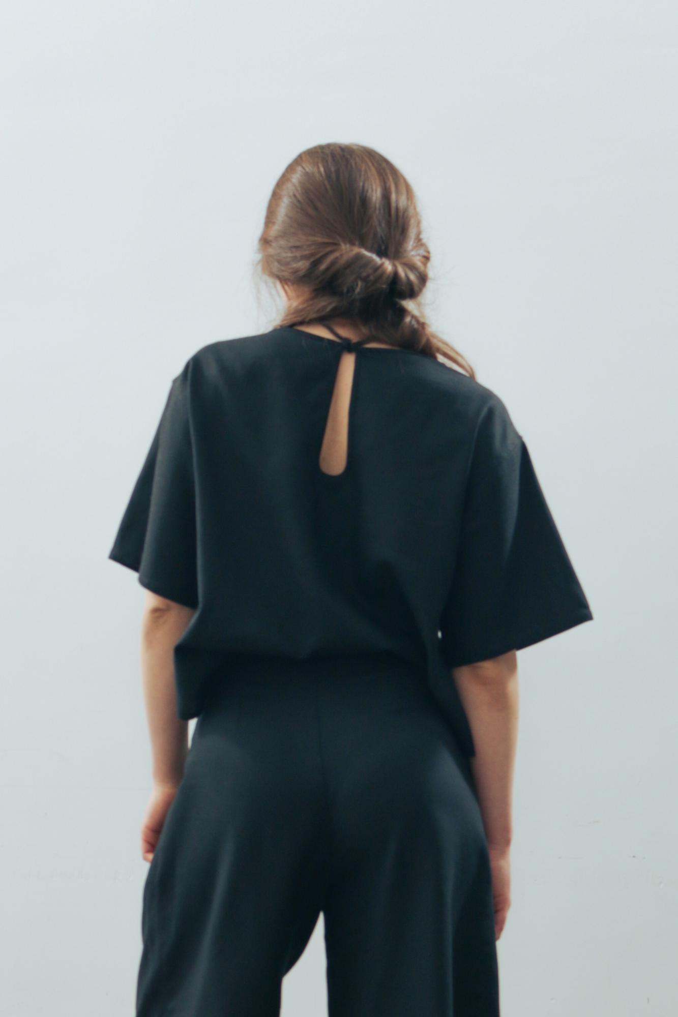 Блузка лен/вискоза в цвете ГЛУБОКИЙ ЧЁРНЫЙ