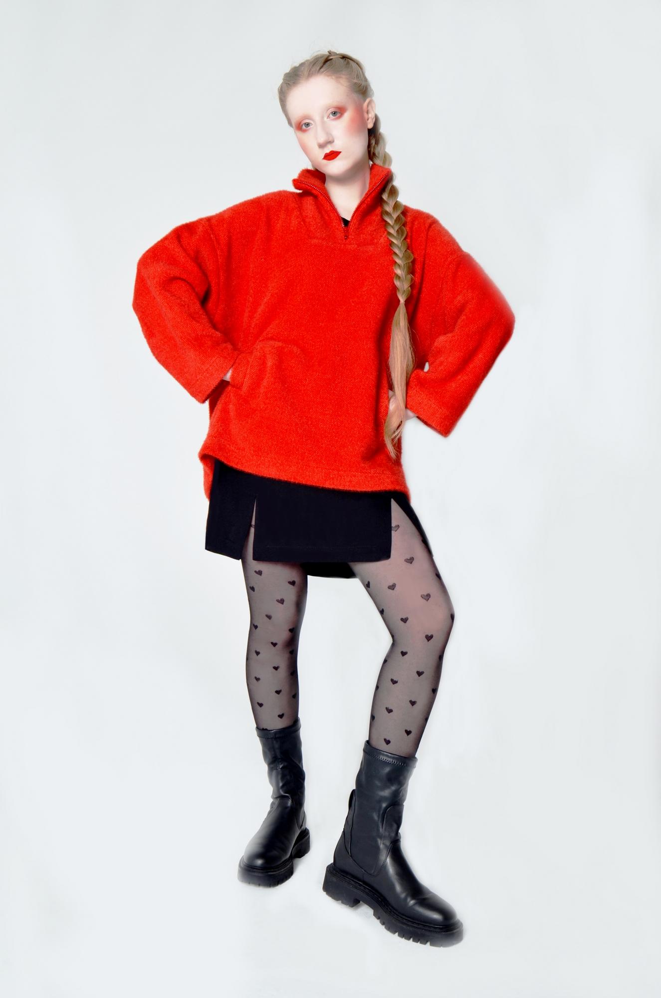 Свитер на молнии "Скарлет"