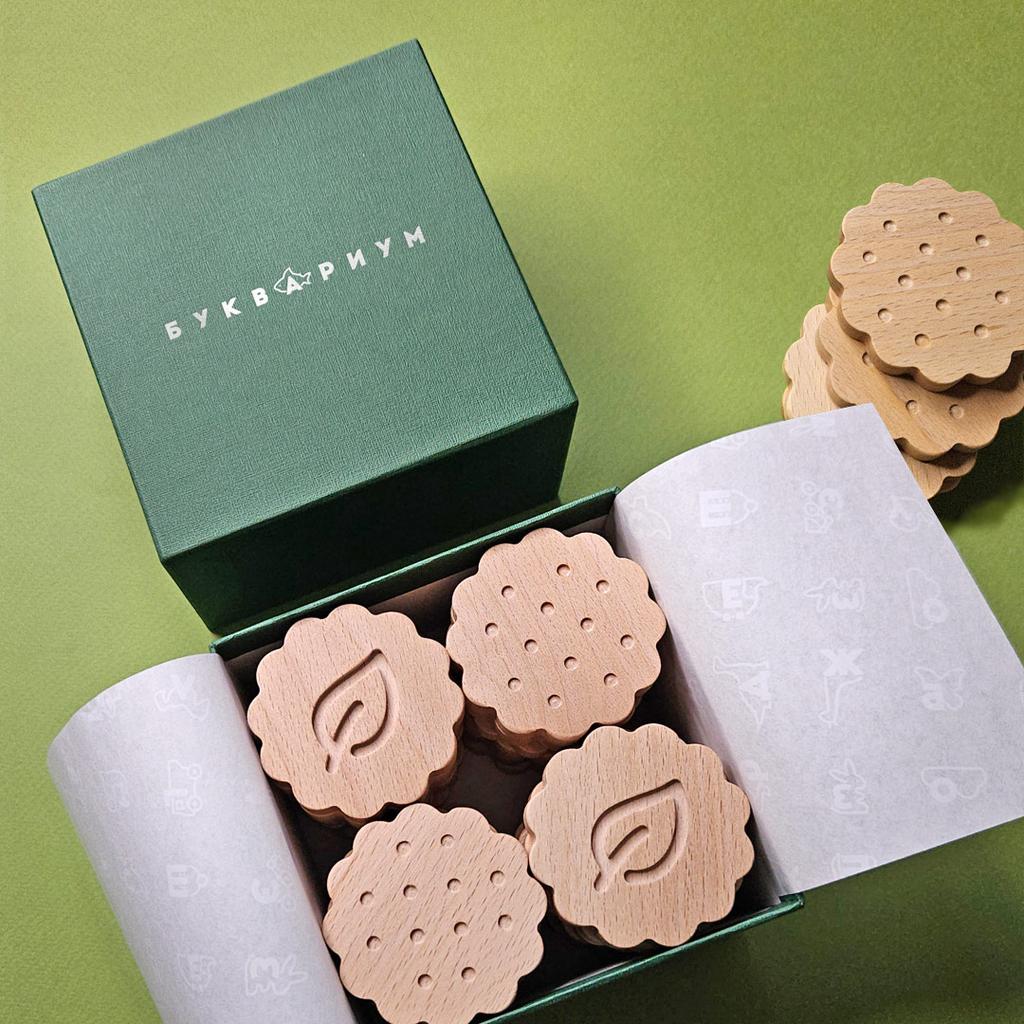 Игра МЕМО-ПЕЧЕНЬКИ в зеленой коробке