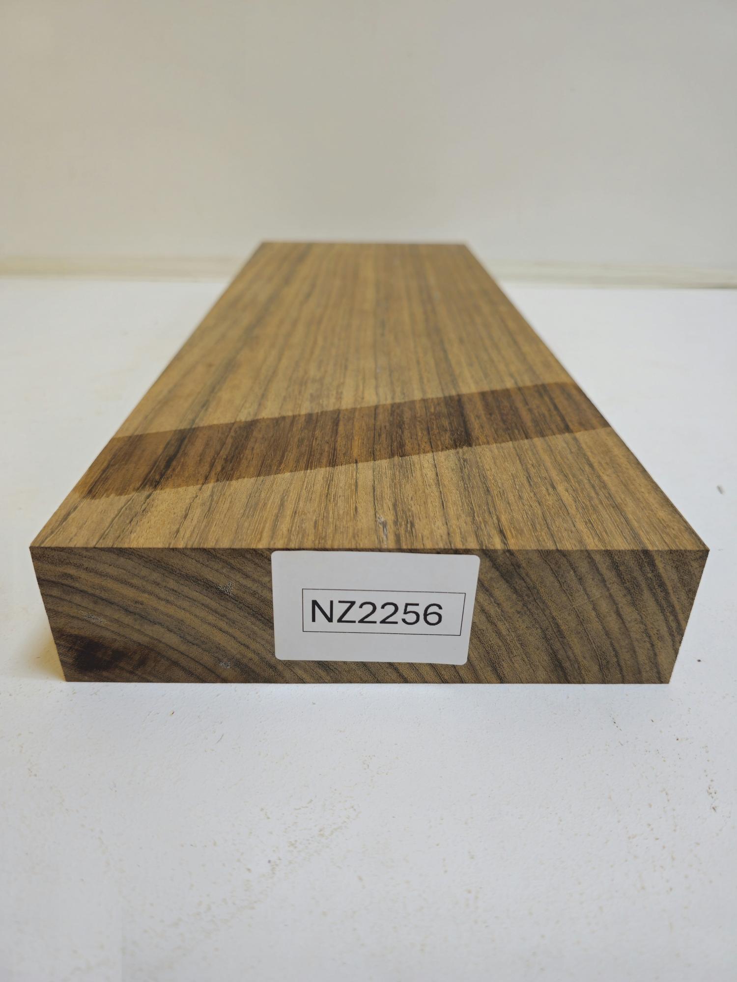 Заготовка столярная из древесины Амазаку размеры 501*186*49мм NZ2256