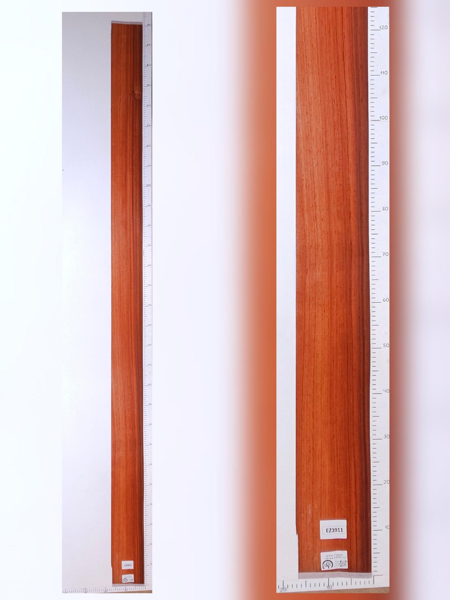 Шпон Падук лист 2,8х0,16м EZ3911