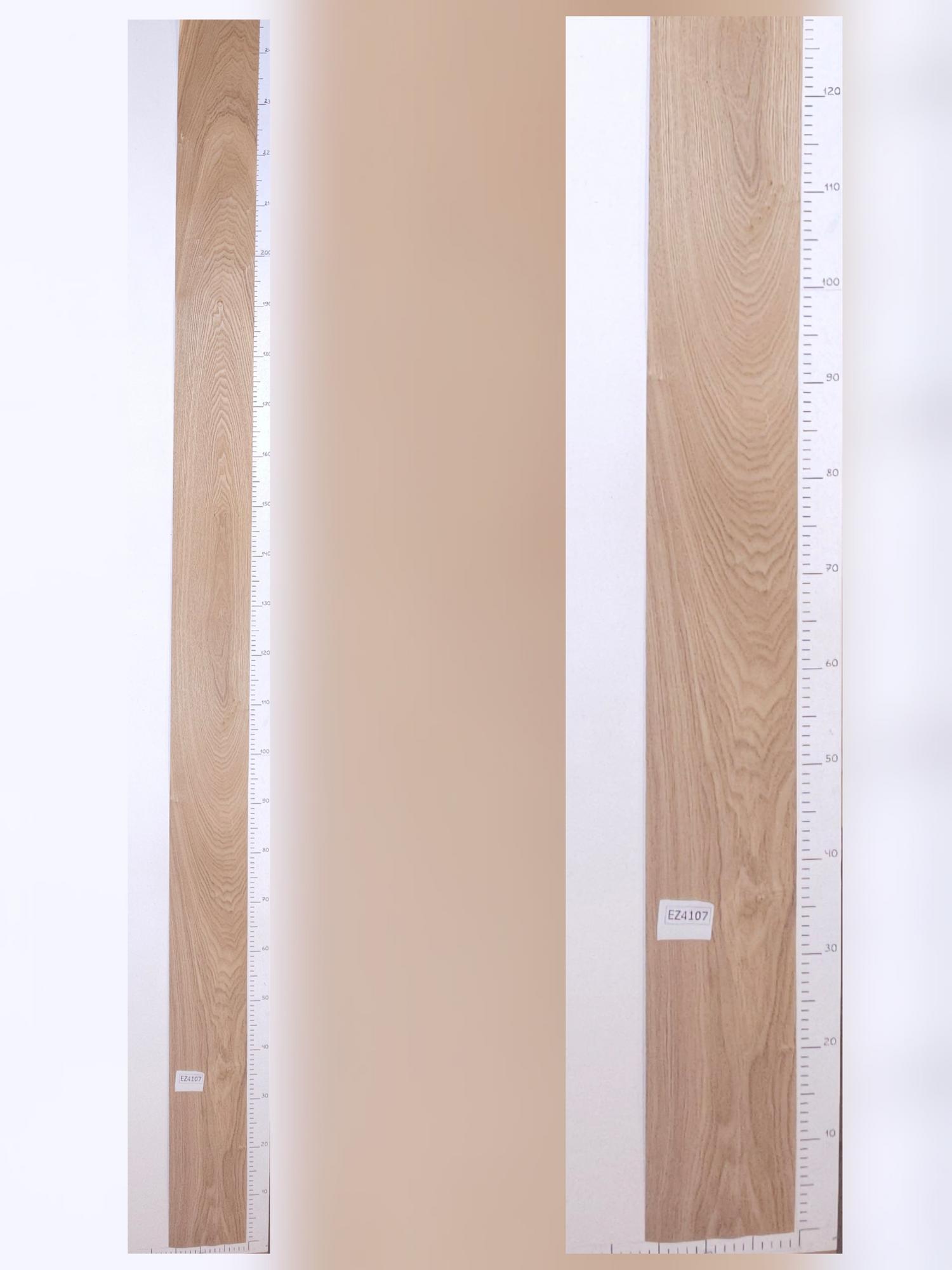 Шпон Ясень д/в лист  2,45*0,16м EZ4107