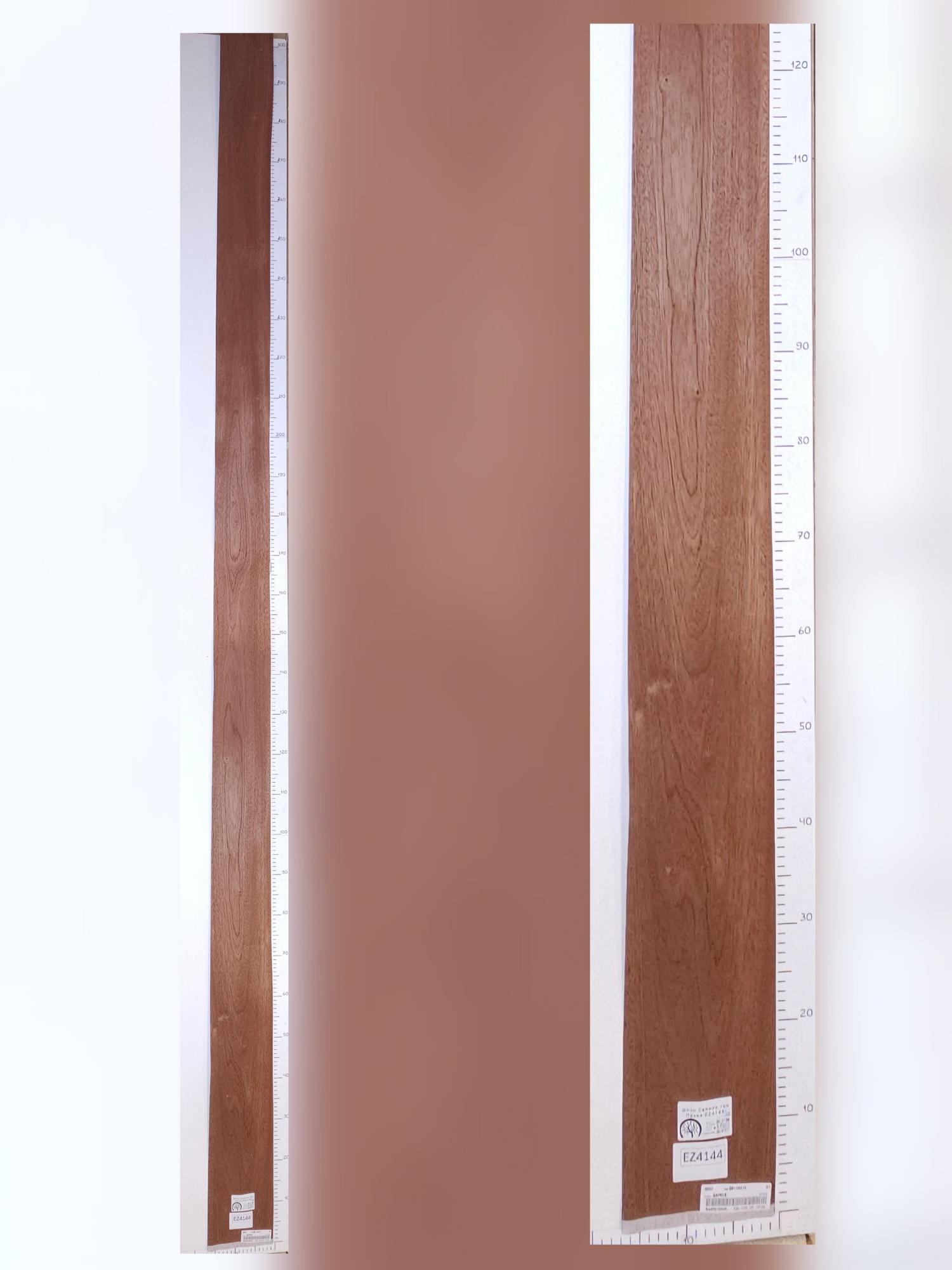 Шпон Сапеле тангенс лист 3,35х0,15м EZ4144