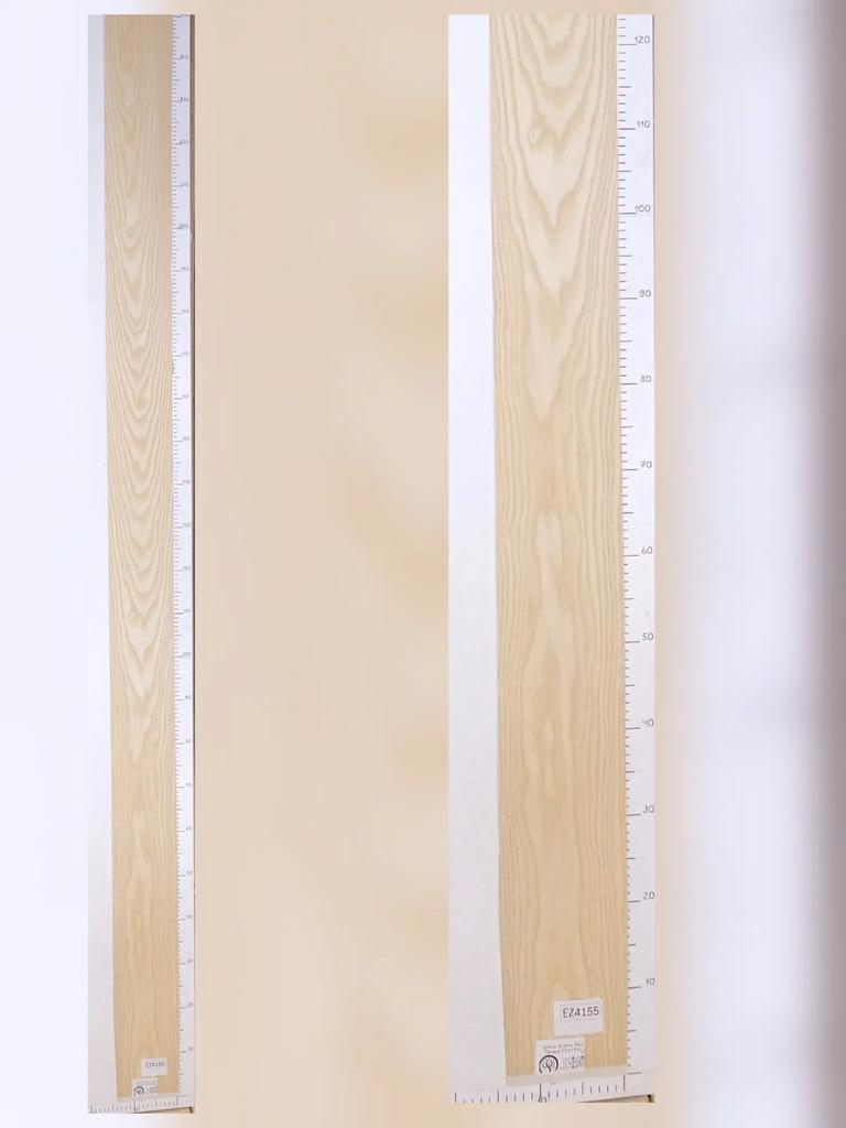 Шпон Ясень белый лист2,59*0,15м EZ4155