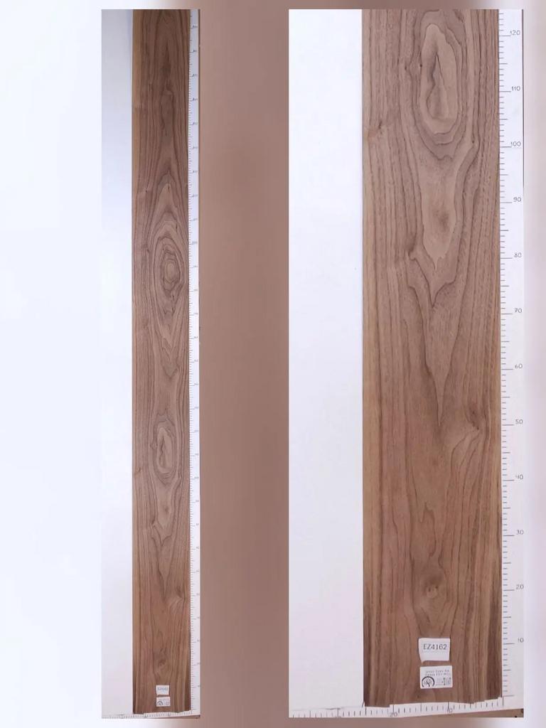 Шпон Орех Американский лист 3,75*0,25м EZ4162