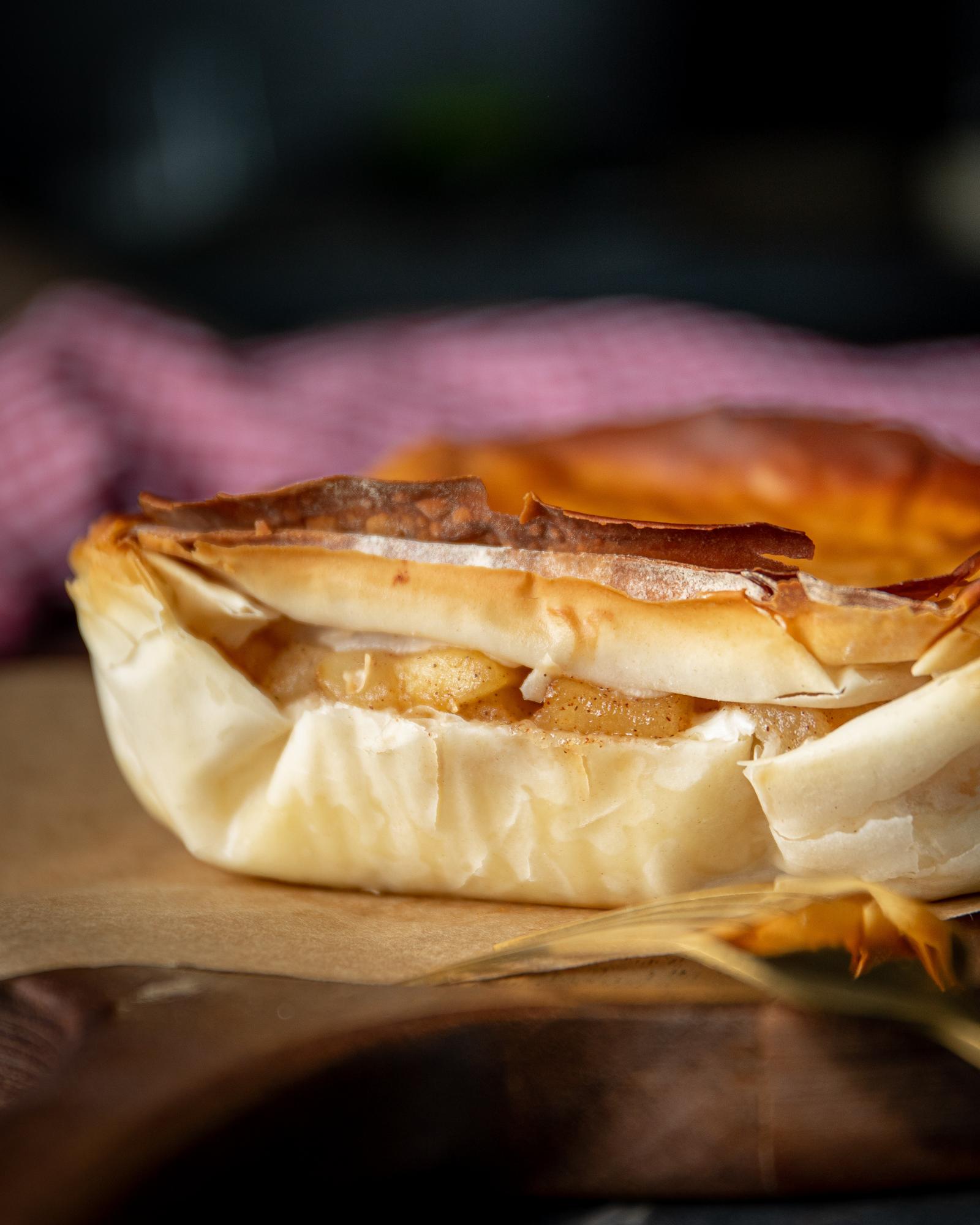 Яблочный Тартар с Корицей