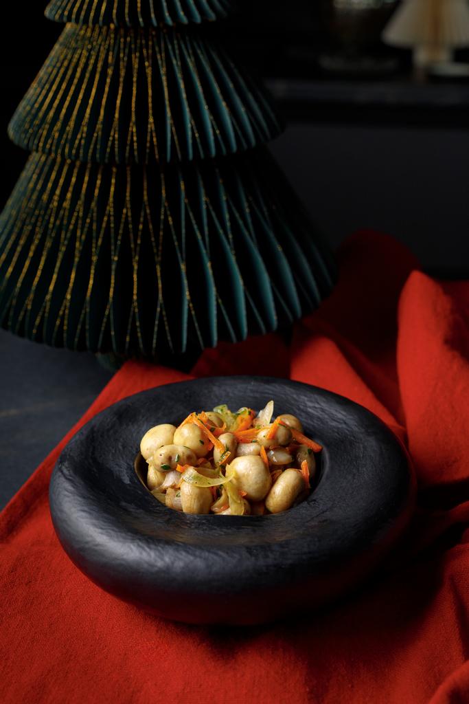 Шампиньоны маринованные по-домашнему