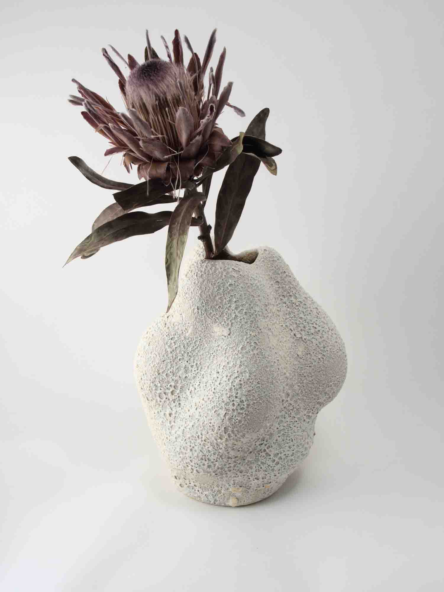 Скульптурная ваза из  серии «Tyf»