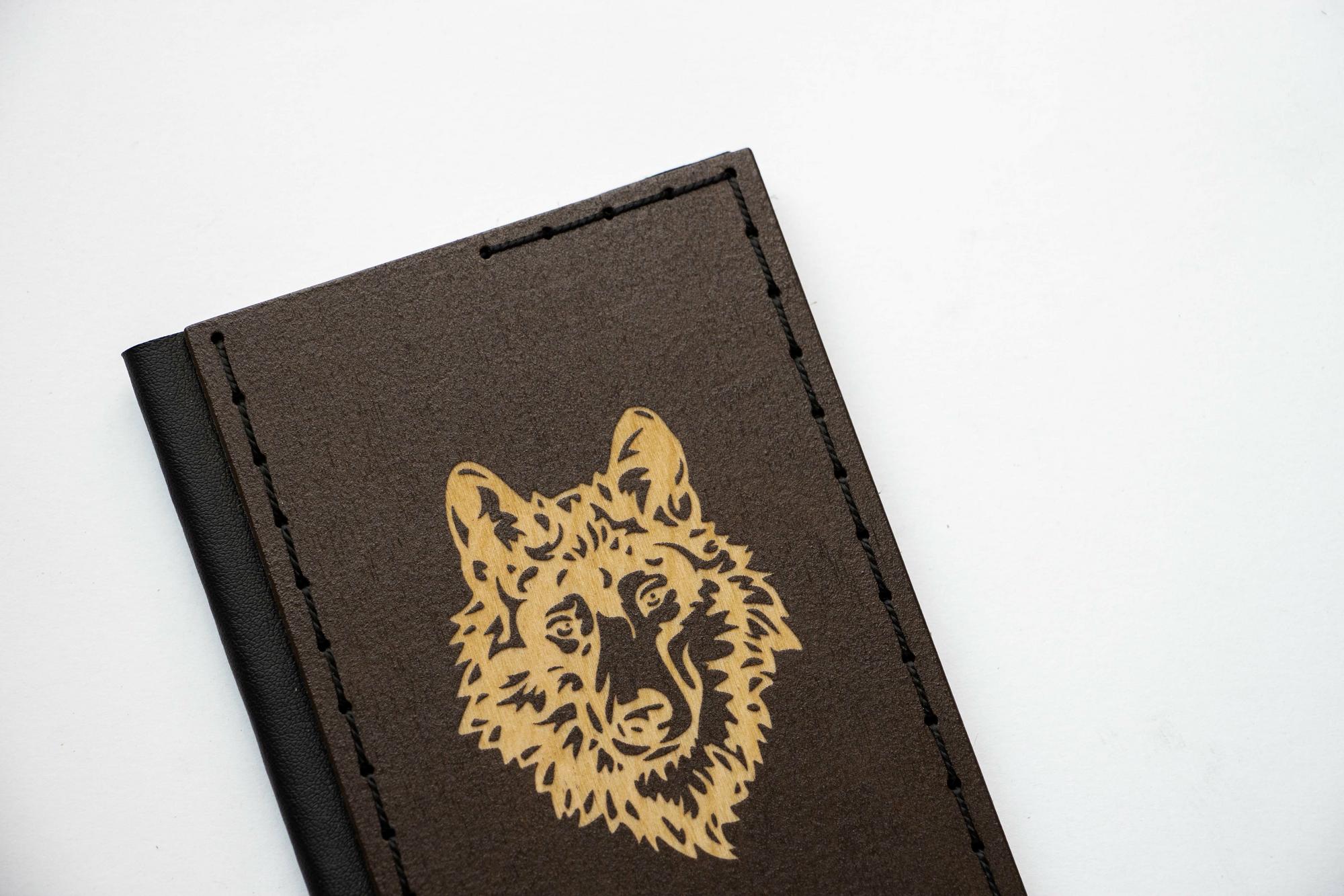 Обложка для паспорта "Волк"